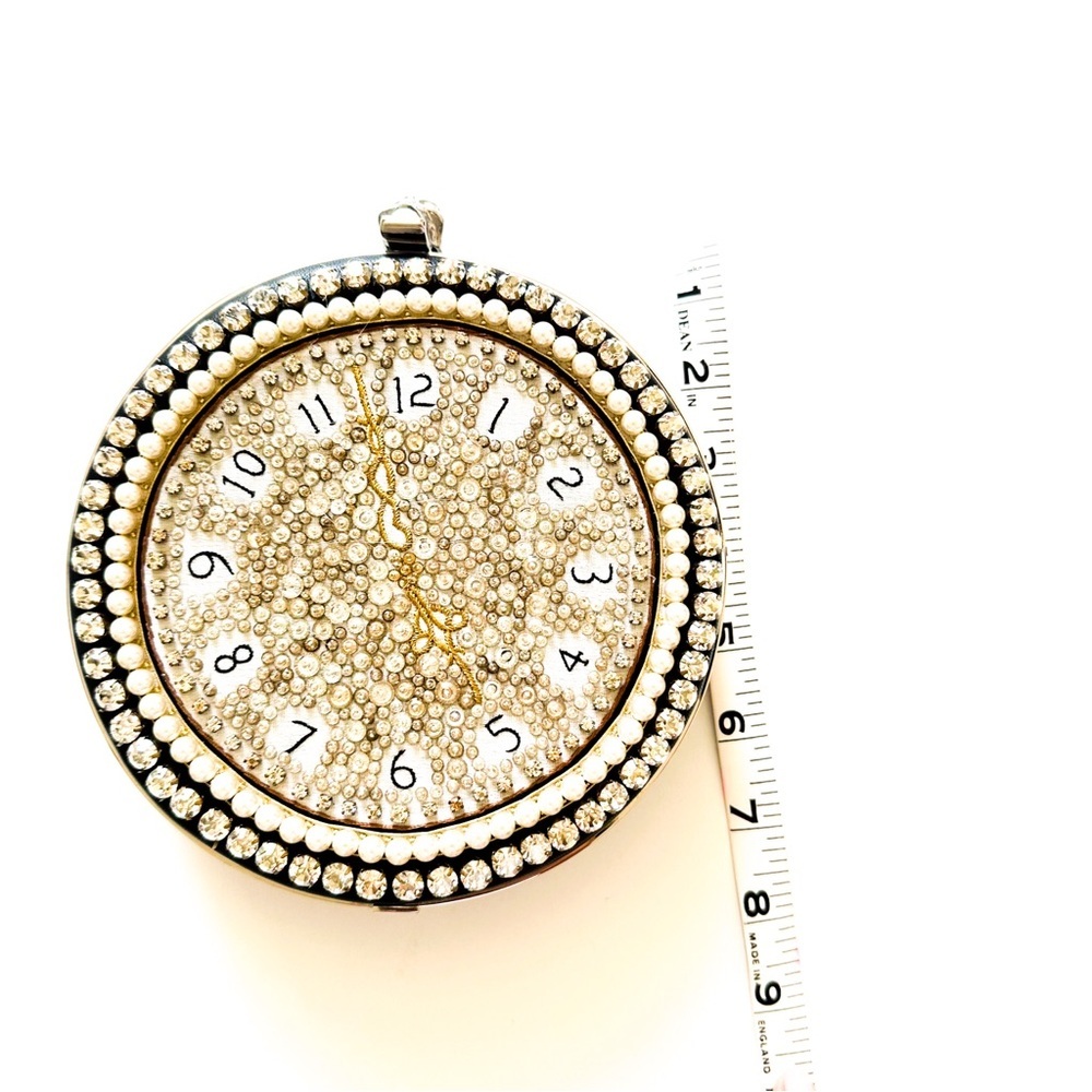 Alexander McQueen Embellished Clock Clutch w/ Chain Immaculate & with Box - Picture 7 of 15
